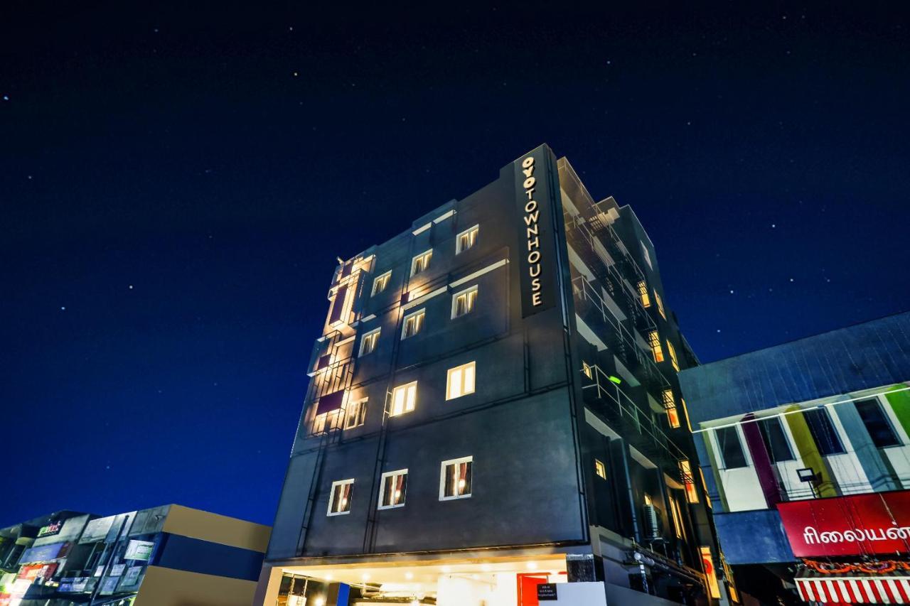 ホテル Oyo Townhouse 156 Maraimalai Nagar チェンナイ エクステリア 写真